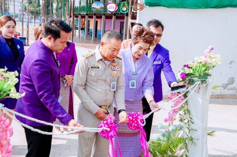 พิธีเปิดป้ายโรงเรียนสาธิตมอนเตสซอรี และการประชุมเสวนาการพัฒนาการศึกษาปฐมวัยตามแนวคิดมอสเตสซอรี