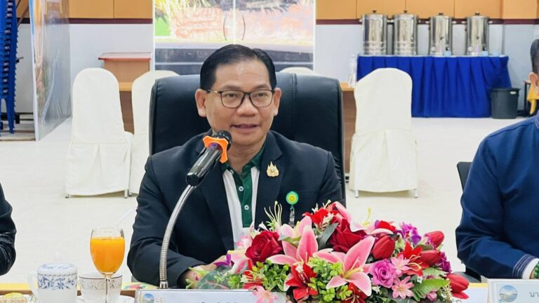 ประชุมถอดบทเรียนจากการยกระดับคุณภาพผู้เรียนของกลุ่มโรงเรียน 15 กลุ่ม ปีการศึกษา 2569