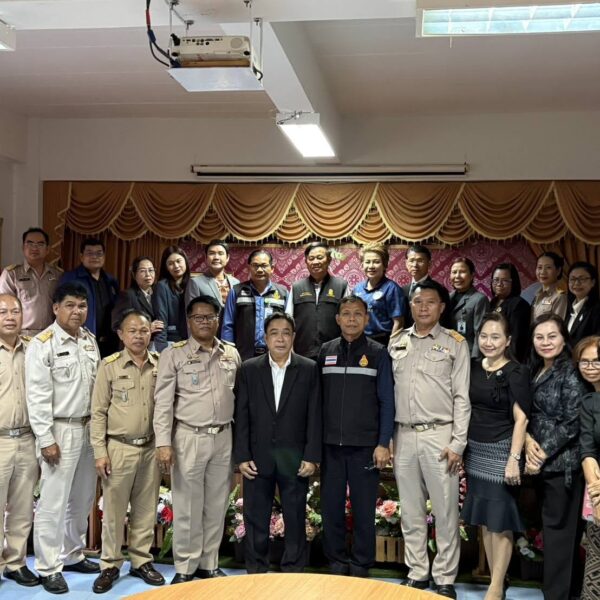 ร่วมให้การต้อนรับผู้ตรวจราชการกระทรวงศึกษาธิการ