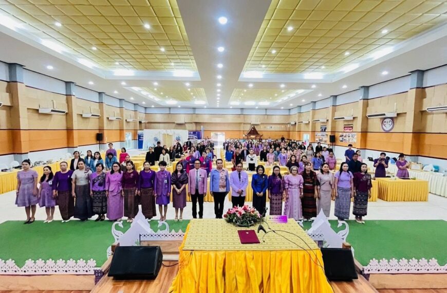 เปิดการอบรมใช้ AI ในการสร้างสื่อการจัดการเรียนรู้การอ่านการเขียนภาษาไทย ระดับเขตพื้นที่