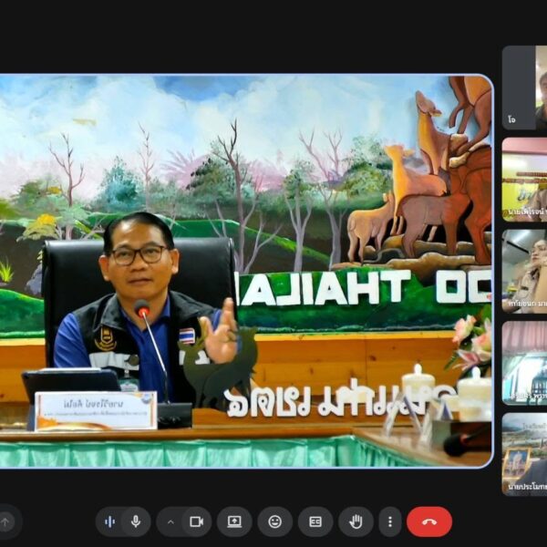 ร่วมประชุมชี้แจงมาตรการความปลอดภัยของสถานศึกษา