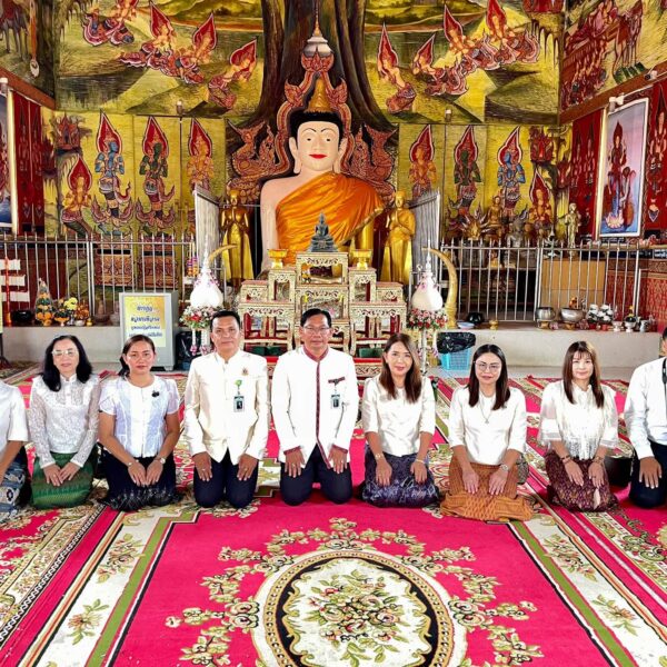 ร่วมทำบุญฯ เนื่องในเทศกาลวันเข้าพรรษาและวันพระ