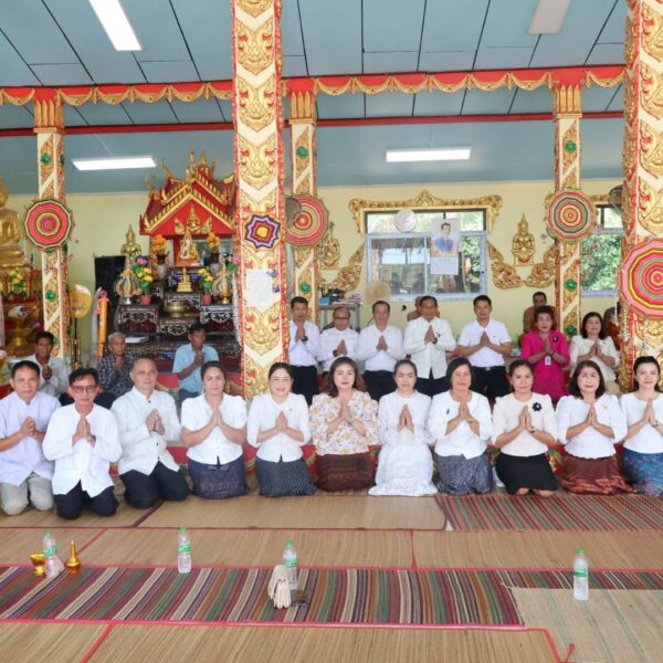 ร่วมทำบุญฯ เนื่องในเทศกาลวันเข้าพรรษาและวันพระ