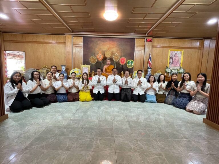 ร่วมทำบุญฯ เนื่องในเทศกาลวันเข้าพรรษาและวันพระ